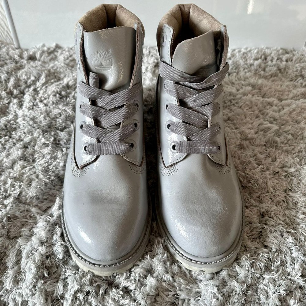 Timberland Big Kids Classic 6" Premium Waterproof Boots,  A15DK Grey Shine